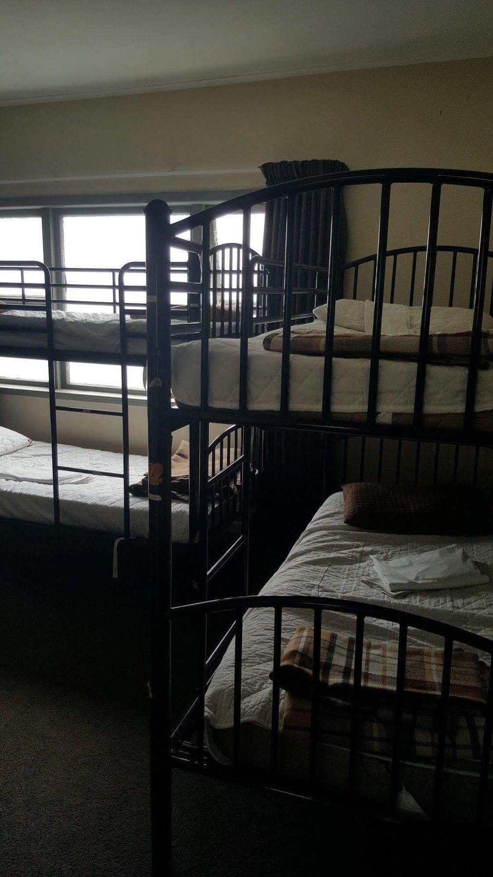 Kiwi Airport Backpackers Hostel Auckland Luaran gambar