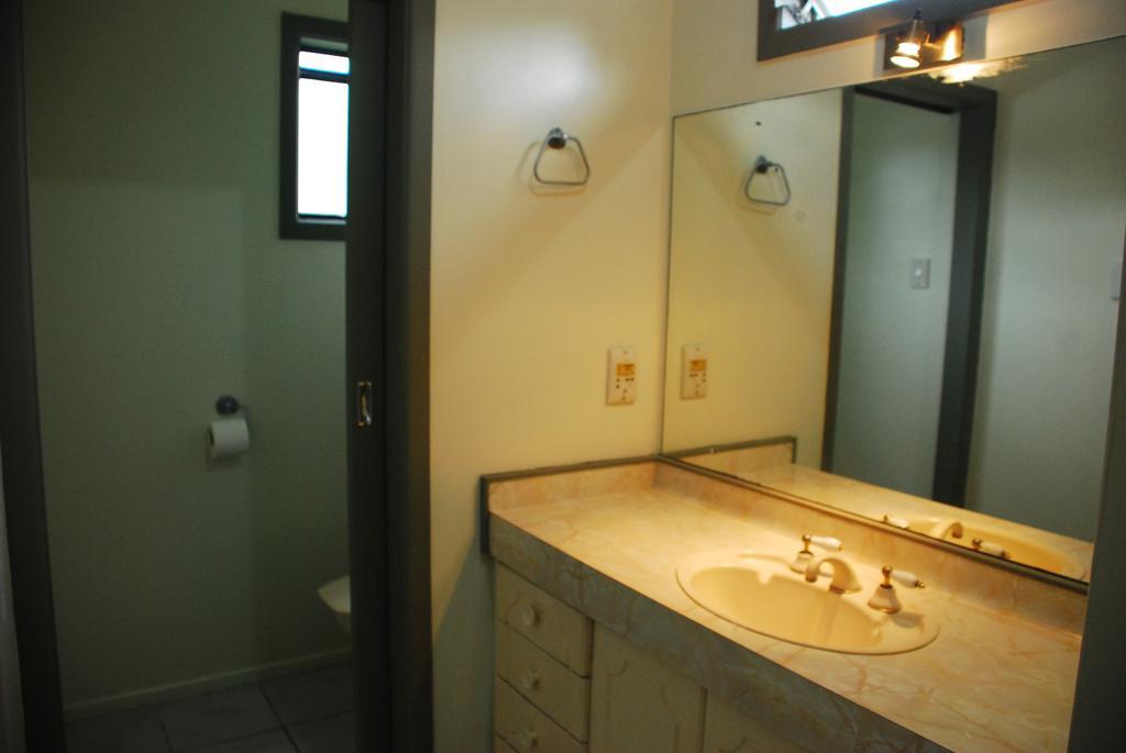 Kiwi Airport Backpackers Hostel Auckland Luaran gambar